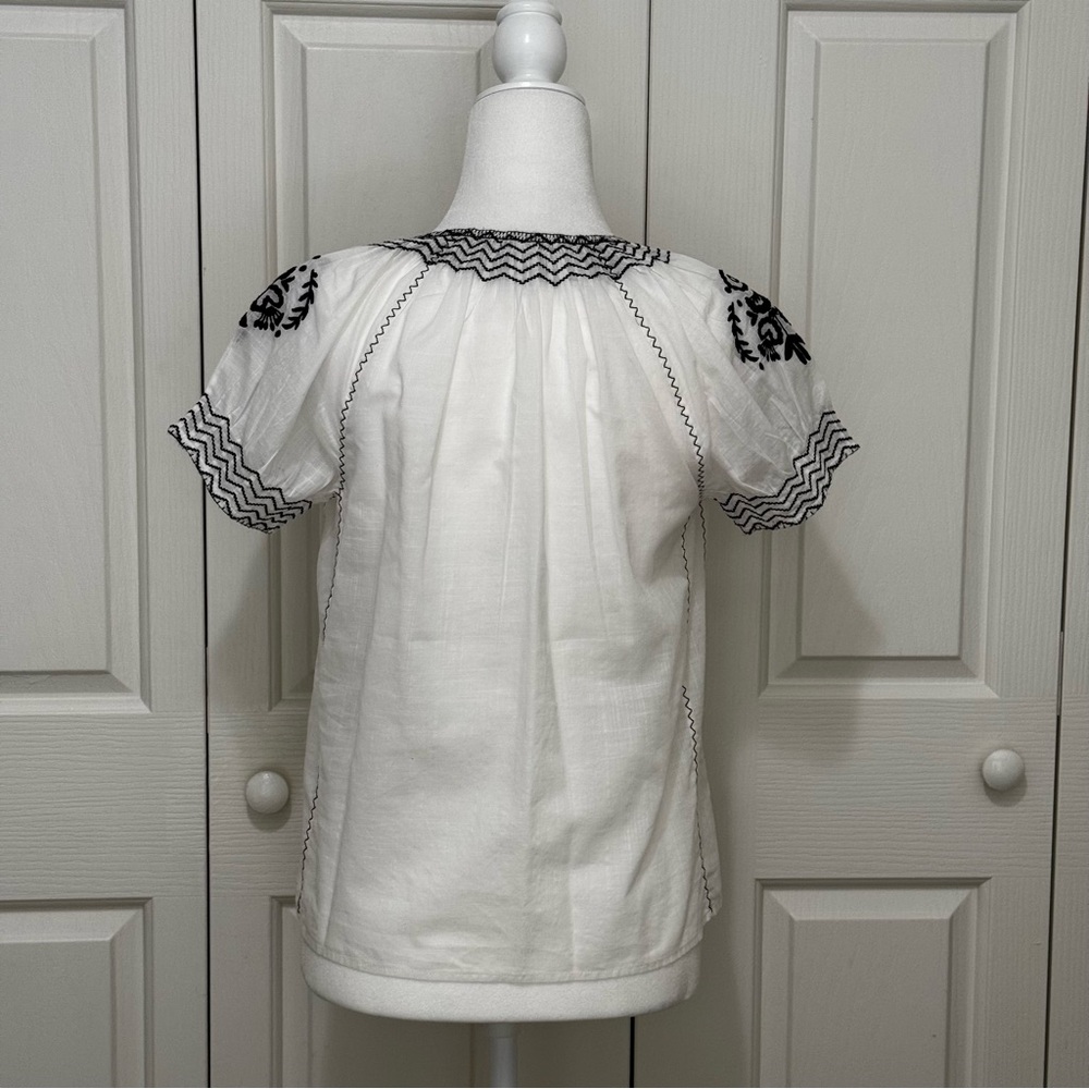 J.Crew White Cotton Gauze Embroidered V-Neck Puff Sleeve Blouse 0 - Picture 4 of 15